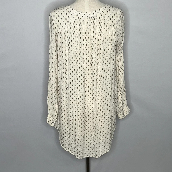 Free People Long Sleeve Hi Lo Hem Mandarin Collar 1/2 Button Tunic Top - Size XS - Picture 3 of 6